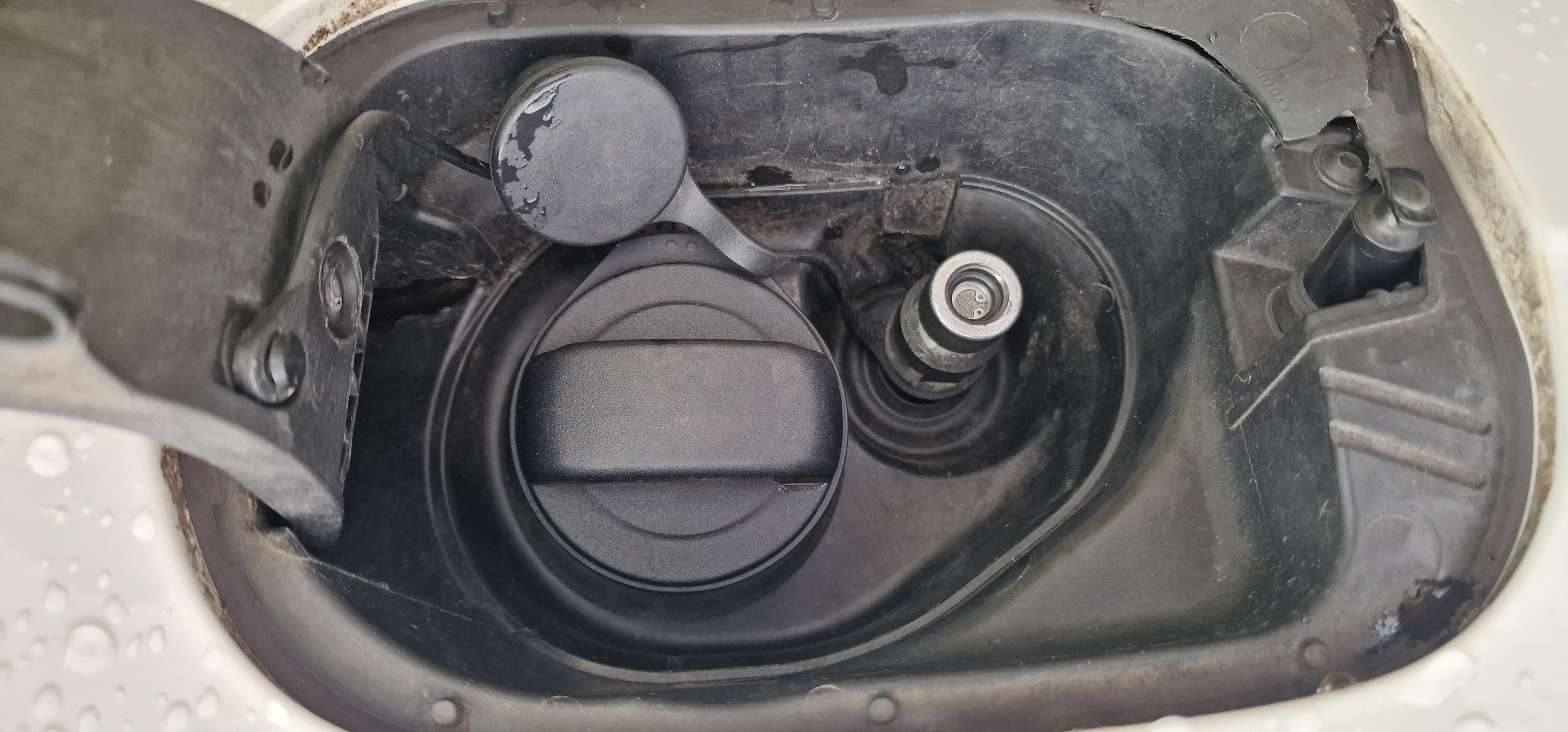 &Scaron;koda CNG tankdop